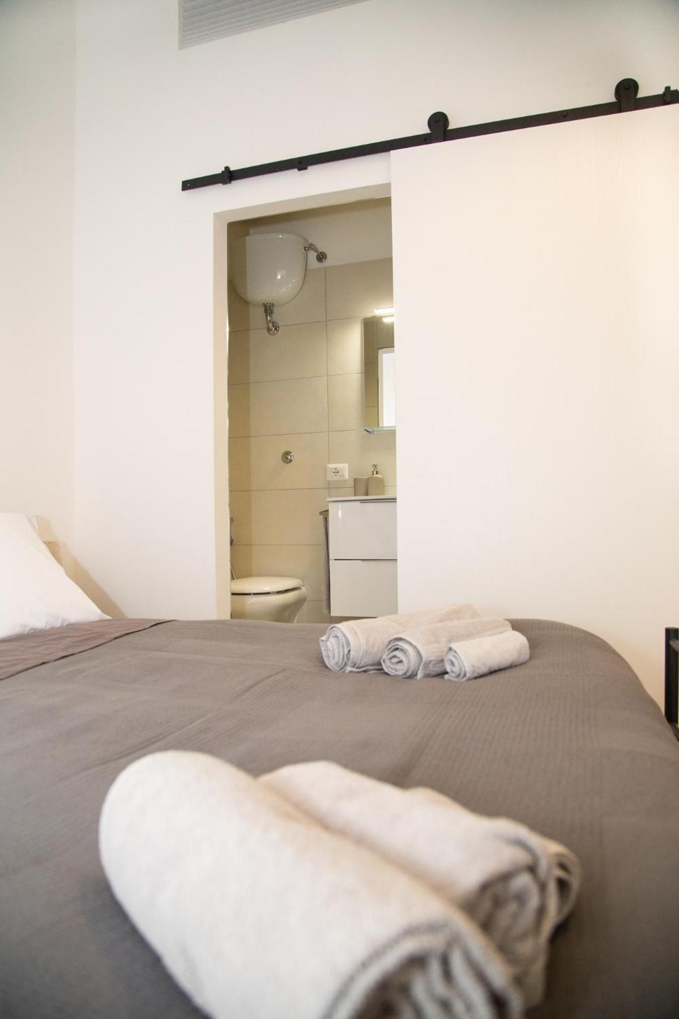 B&B 4Cella Νάπολη Εξωτερικό φωτογραφία