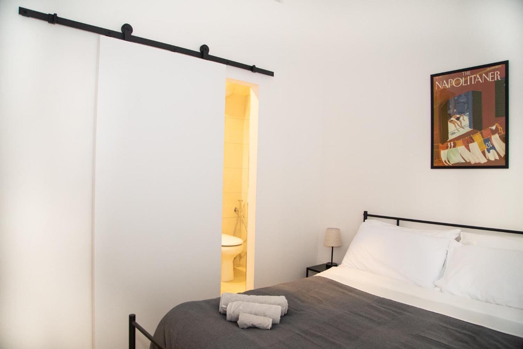 B&B 4Cella Νάπολη Εξωτερικό φωτογραφία